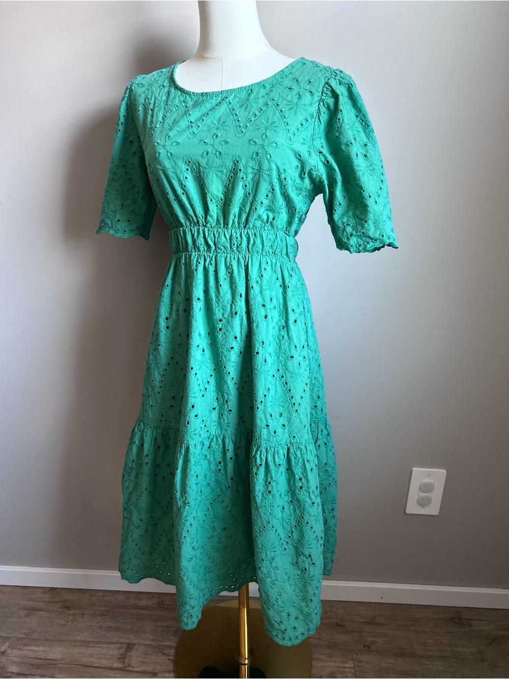 Made in Italy 100% Cotton green Eyelet Midi Dress summer beachy cottagecore